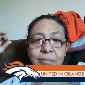 Meet your Posher, Sharon